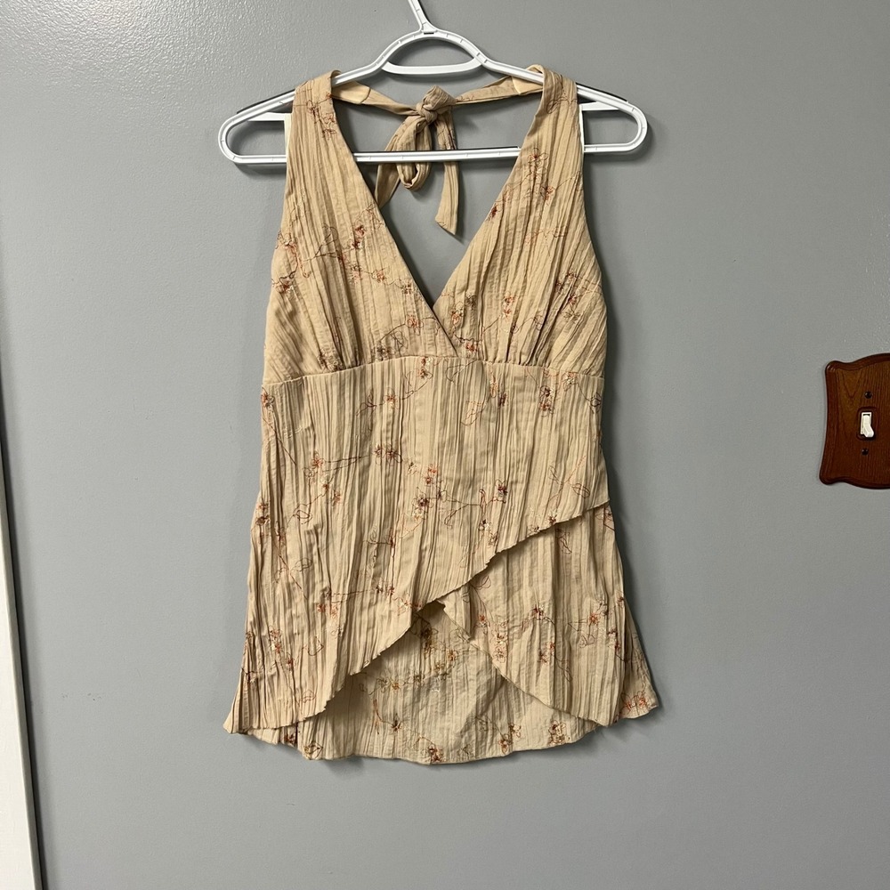 IZ Byer California Tan Floral Embroidered Halter Top Crinkle Asymmetric Hem M